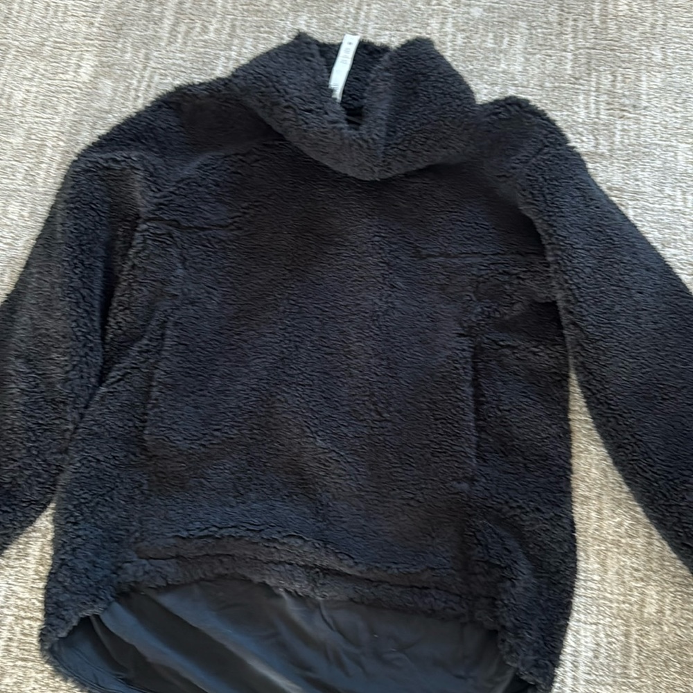 Lululemon fleece pullover